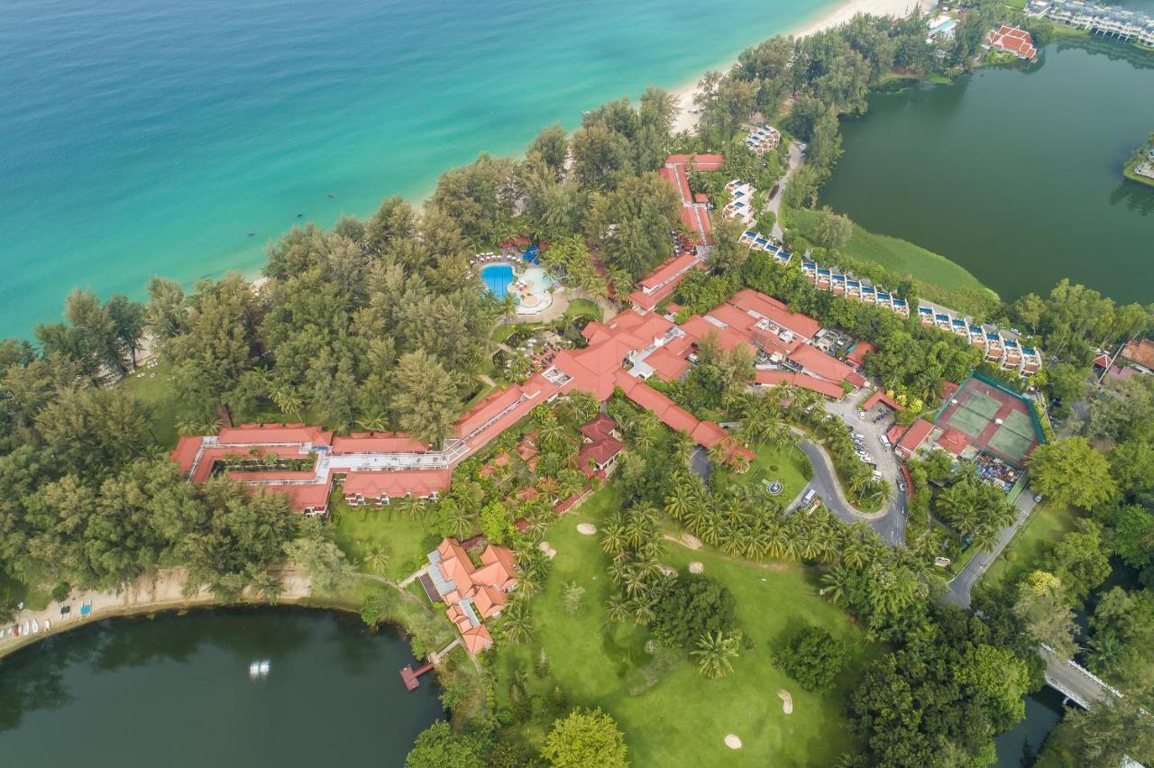 두짓 타니 라구나 푸켓 호텔 방타오 비치 외부 사진 Aerial view of the resort